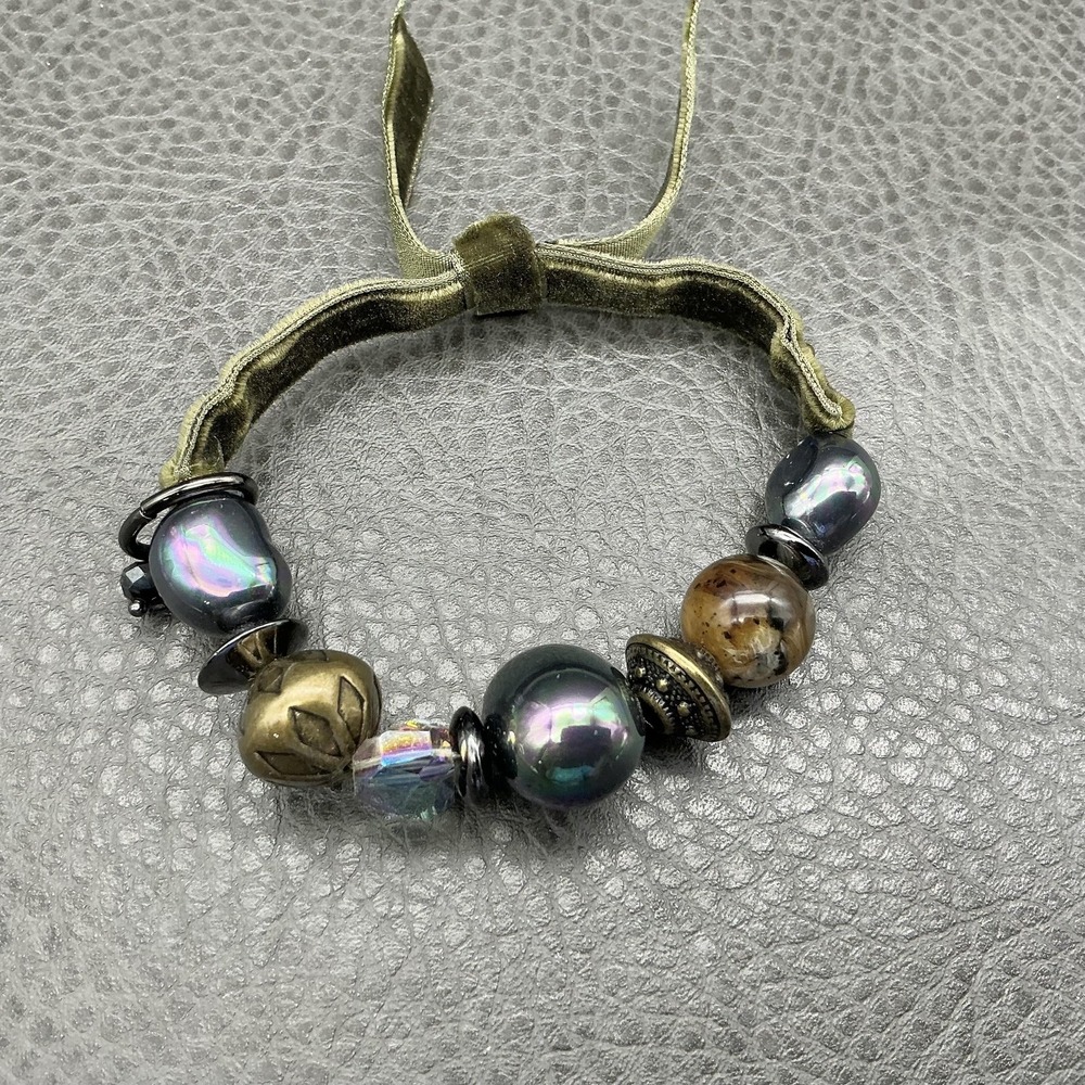 Boho Beaded Bracelet Velvet Ribbon Tie Adjustable Mixed Beads Green Brown Gray